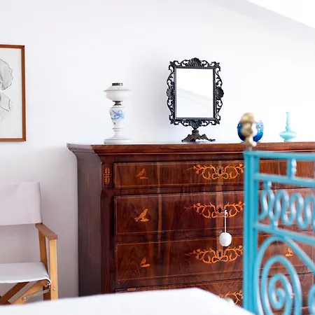 Guesthost - Dimora Alta Vista - Seaview & Parking