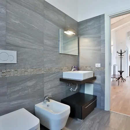 Apartamento Guesthost - Dimora Alta Vista - Seaview & Parking